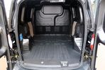 Ford Transit Courier - 11