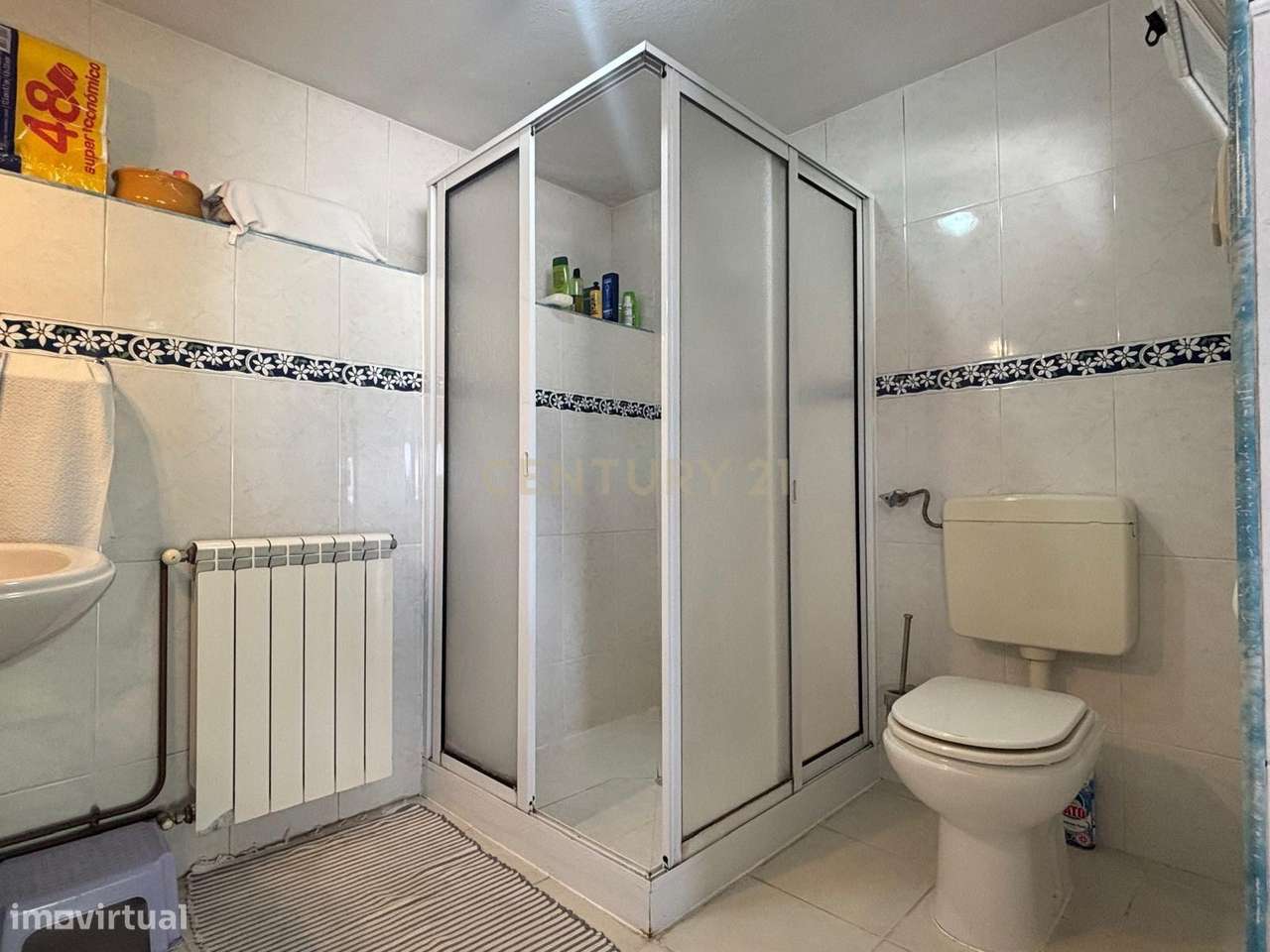 Moradia com Piscina - Entroncamento-21