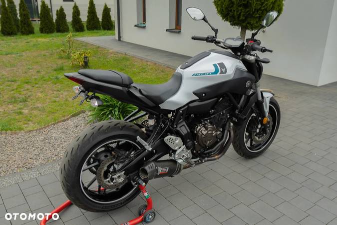 Yamaha MT - 4