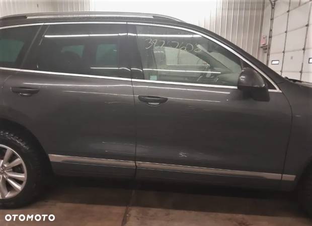 Volkswagen Touareg V6 FSI Blue Motion - 12