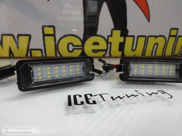 Suporte De Lampada De Matricula Com Led Branco Seat Altea, Altea XL, Exeo, Exeo ST, Ibiza 6J, Leon 1P, Bentley Continental Flying, GT, GT speed, GTC speed, Porsche Carrera GT, 911 Carrera 996, 997, GT2, GT3, 987, Cayene 9PA, Cayman 987C, Boxster, Audi TT,  VW Polo 6N2, 9N,9N3, Beetle, Passat B6, B7, EOS, Golf 4, 5, 6, 7, Lupo, Passat 3C, CC - 15