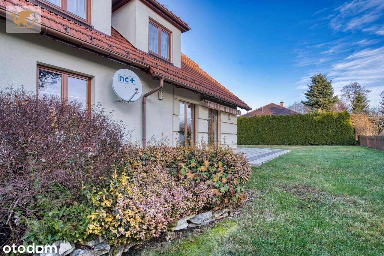 Komfortowy dom w Kętach | 6 pokoi + garaż | Spokojna okolica - Pełny obrazek: 2/16