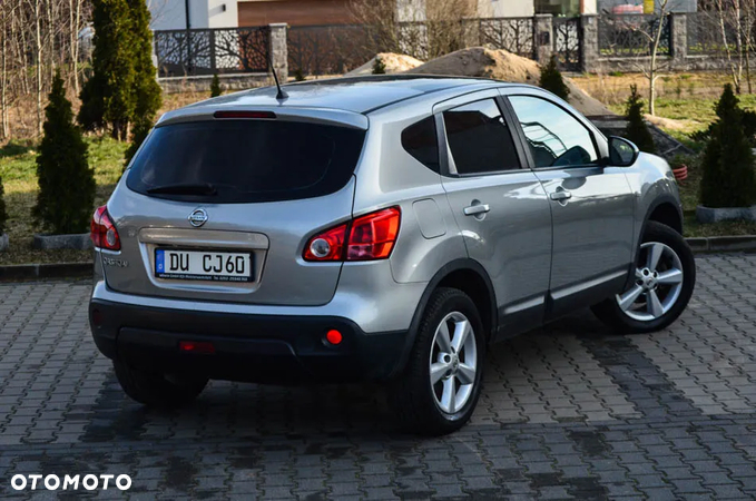 Nissan Qashqai 1.6 Tekna - 24