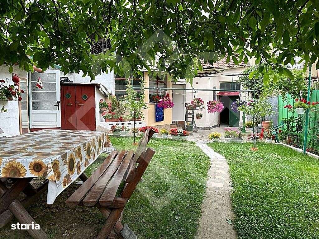 Casa individuala cu teren ultracentral in Oradea-8