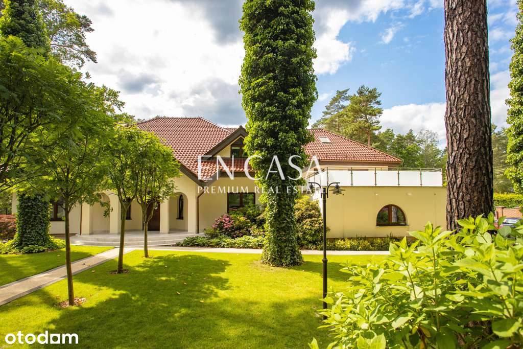 Elegancki dom z własnym boiskiem sportowym! - Pełny obrazek: 3/20