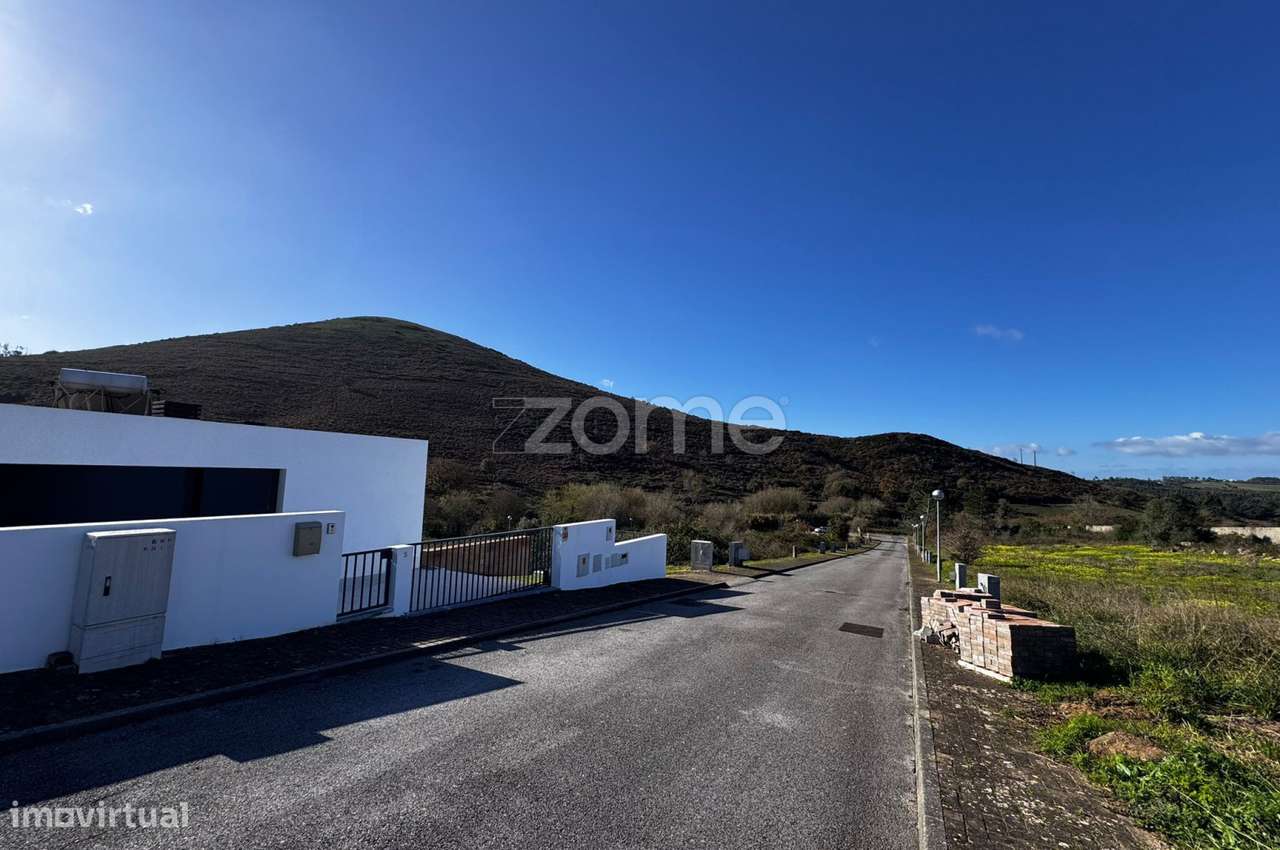 Lote Urbano com Projeto Aprovado - Grande imagem: 2/18