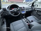 Volkswagen Touran 2.0TDI Highline Aut - 12