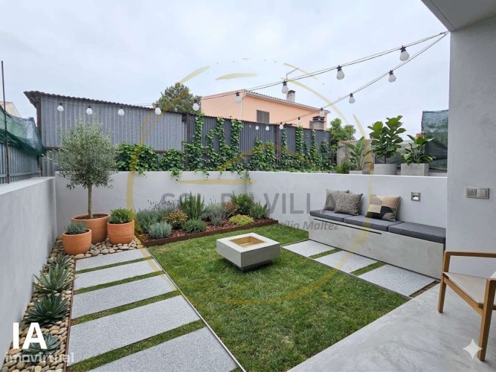 Moradia Em Banda T3 Quinta Do Conde Sesimbra 390 000