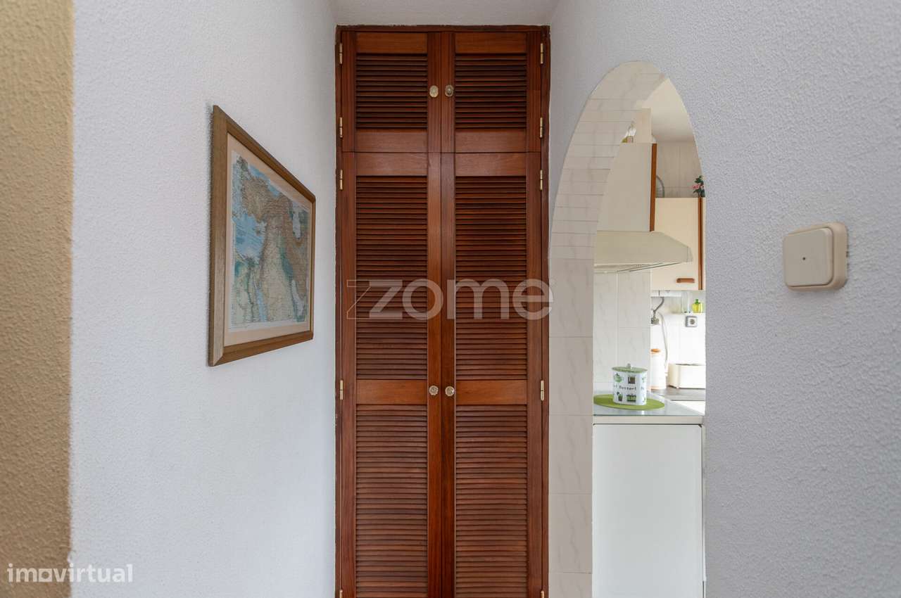 T3 em Sto. António dos Cavaleiros - Grande imagem: 5/28