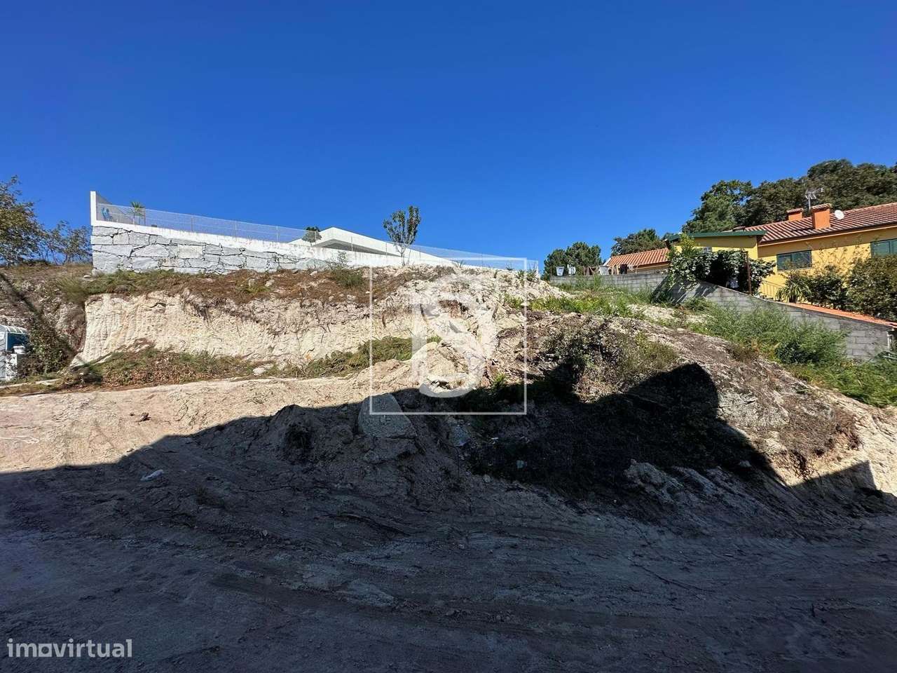 Terreno em Vila Caiz, Amarante - Grande imagem: 4/13