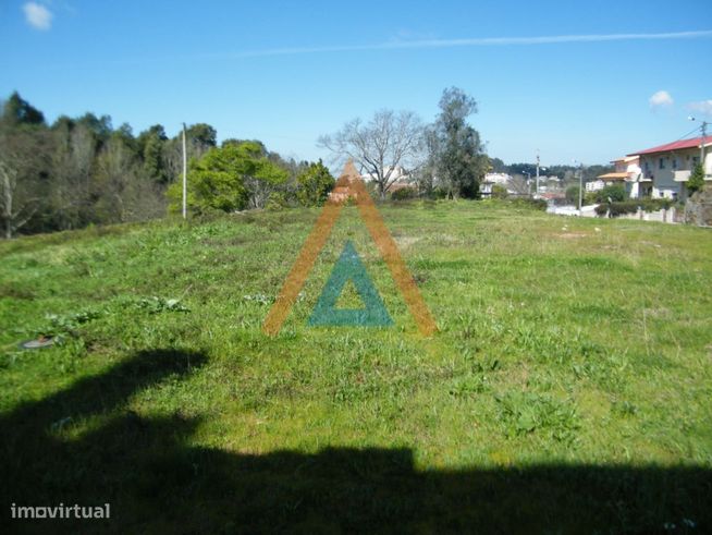Terreno para construção de edifício rés do chão mais dois pisos mai...-4