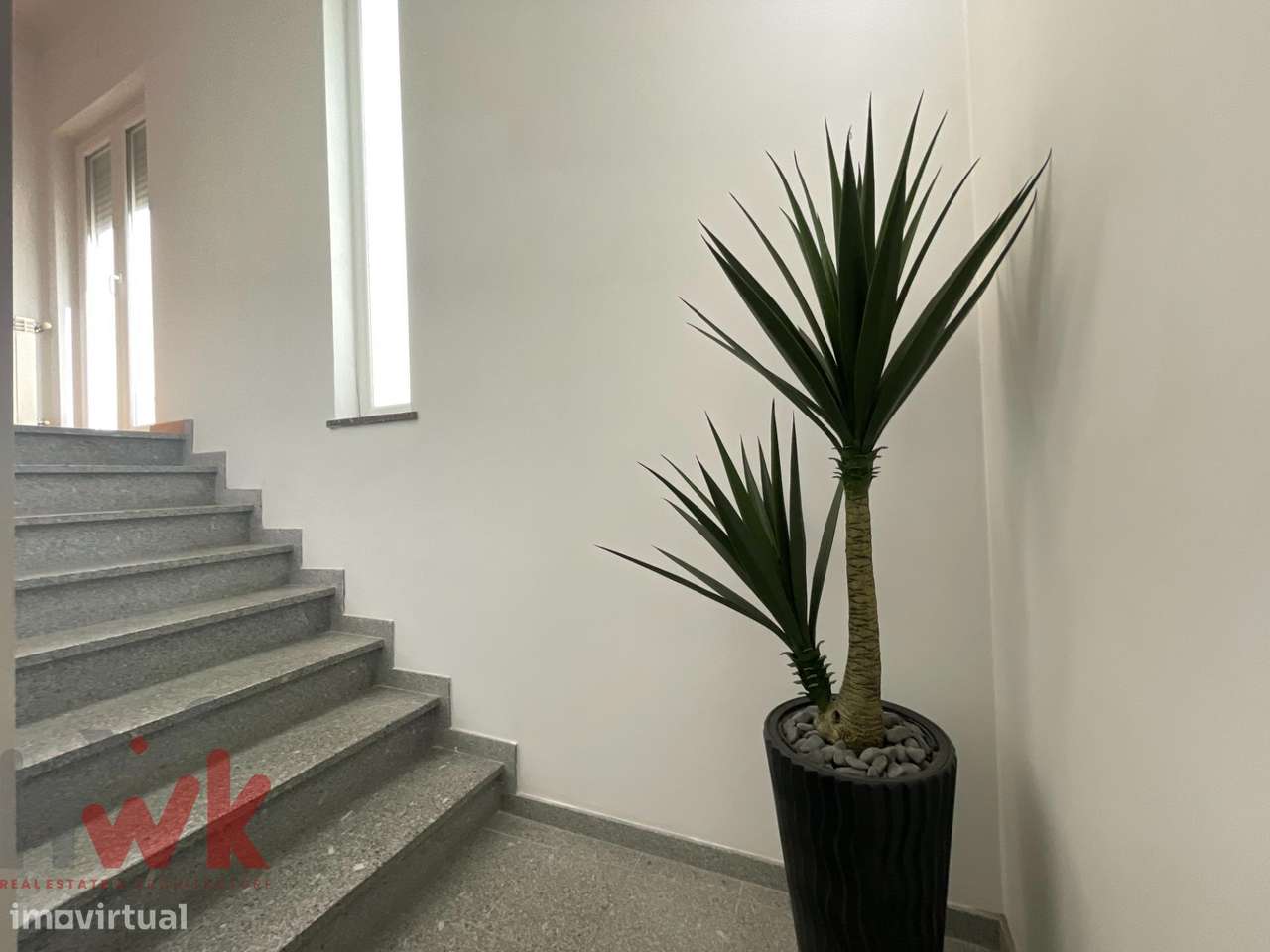 Moradia T4 Moderna com Vista Serra da Estrela-7