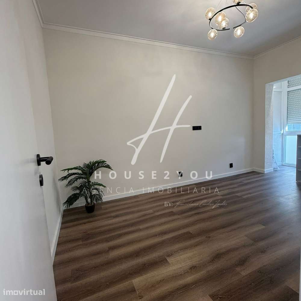 Apartamento T1 - Agualva-Cacém-16