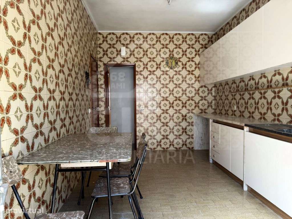 Moradia T5 - centro de Benavente-3