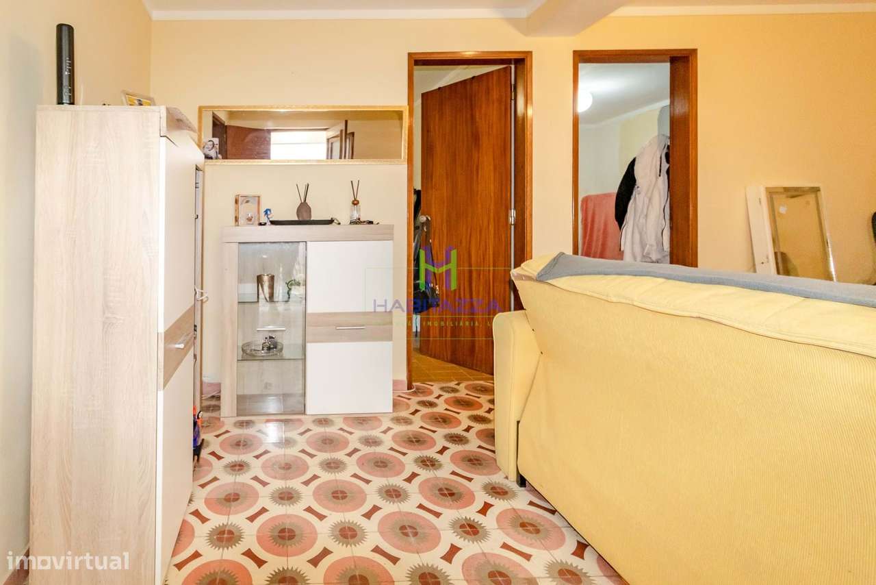 Moradia T2, com anexos e bom quintal, no coração da Praia da Luz-30