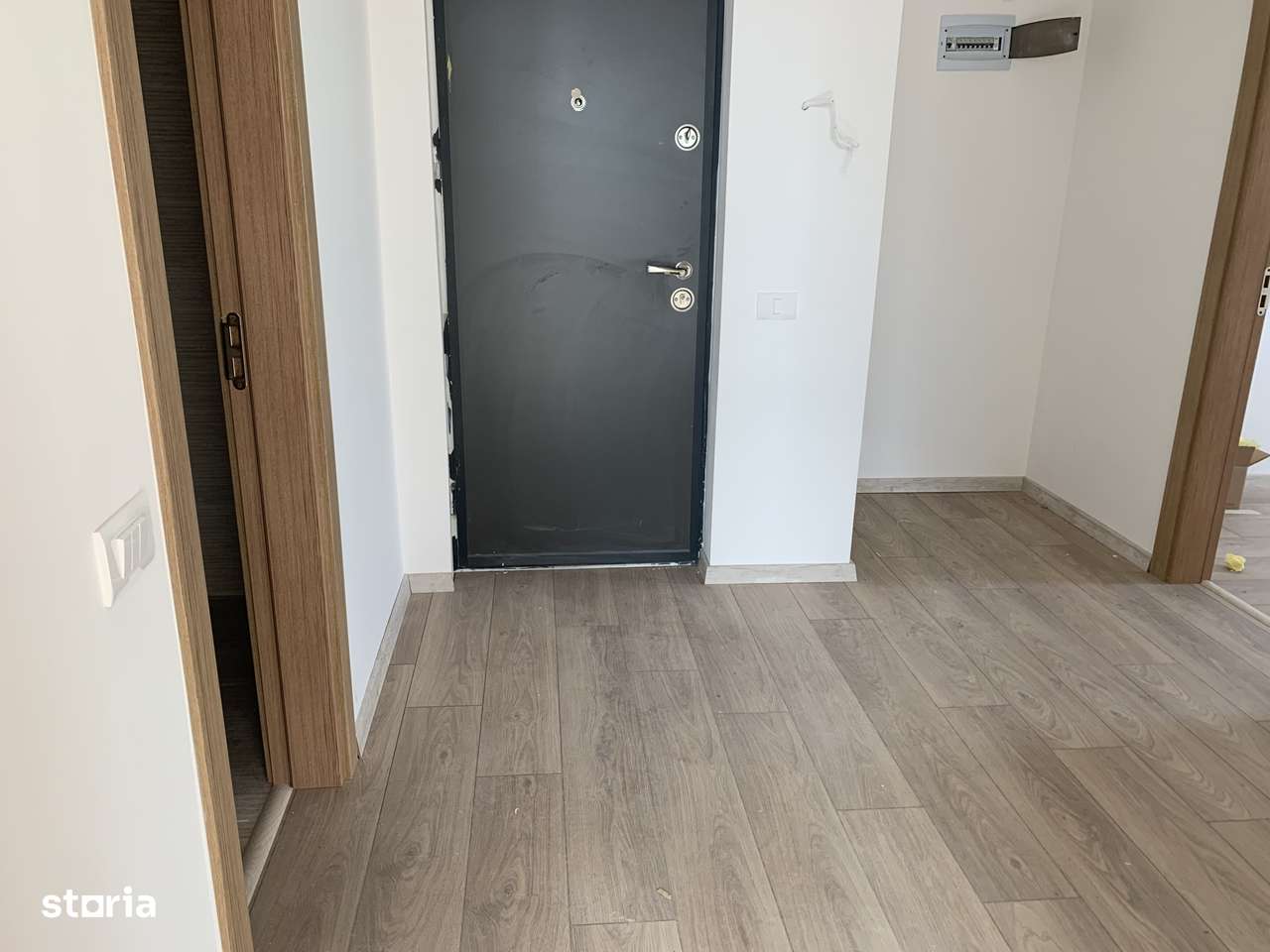 Apartament 3 camere finisat, acte gata, Aparatorii Patriei metrou