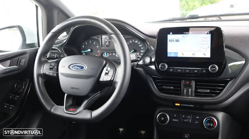 Ford Fiesta 1.0 T EcoBoost STLine - 4