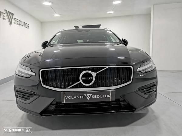 Volvo V60 2.0 B4 Plus Dark Auto - 7