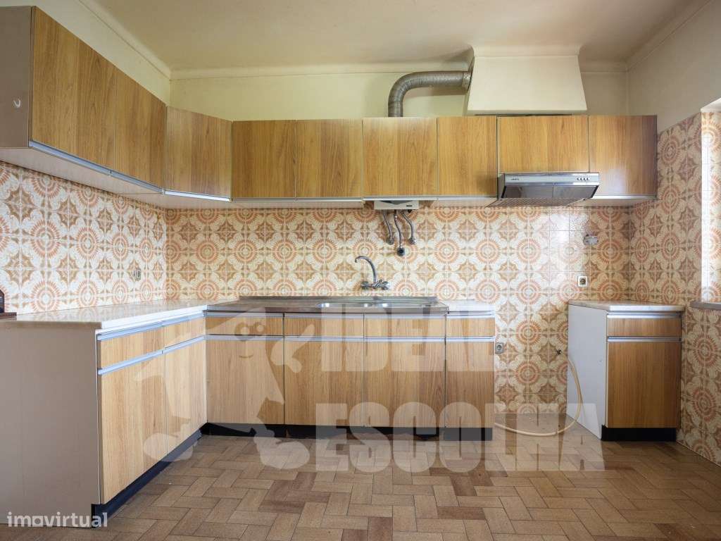 MORADIA ISOLADA ( BAIXA DE PREÇO )
625.000 COTOVIA SESIMBRA-17