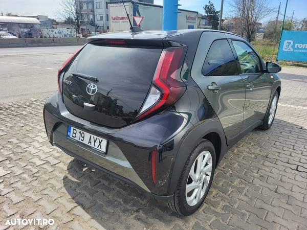 Toyota Aygo 1.0 VVY-I 5 usi X-clusive - 4