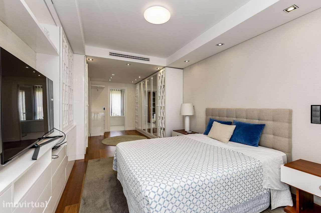 Moradia T5 de Luxo no Estoril — Exclusividade, Conforto e Estilo de Vi-20