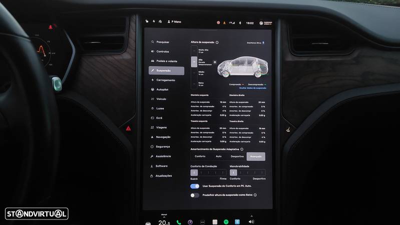 Tesla Model S Long Range - 32