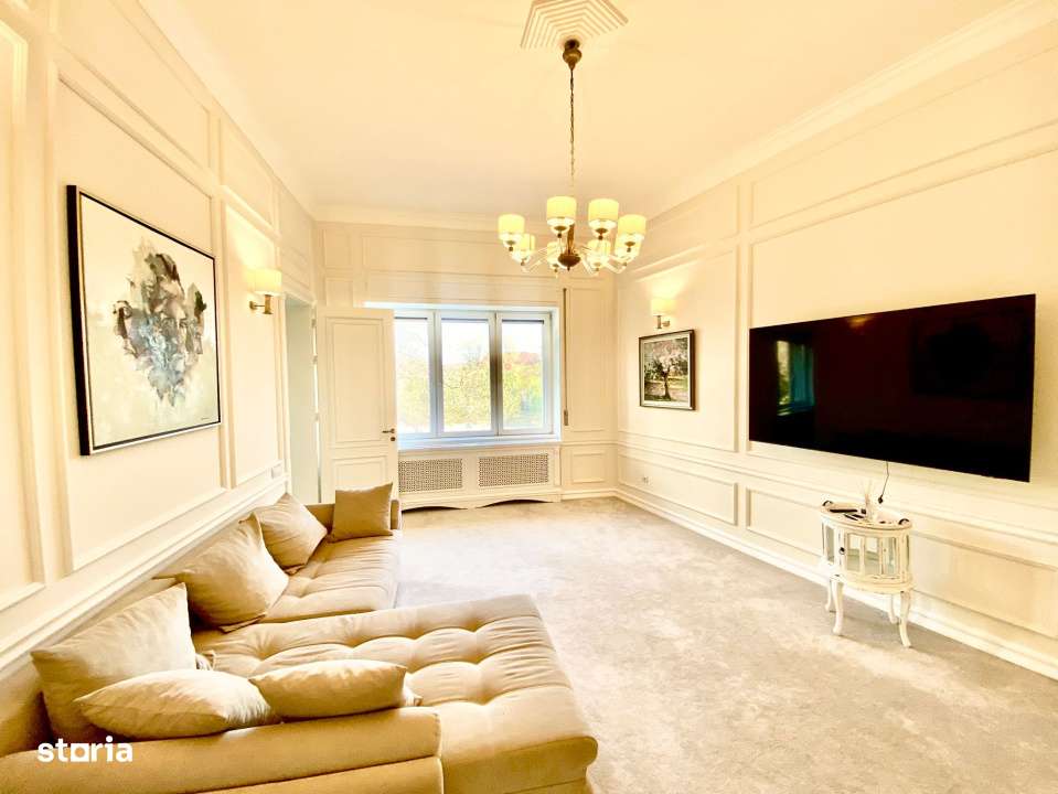 Apartament 2 camere ultracentral, mobilat, utilat, cu vedere spre malu - Imagine principală: 4/13