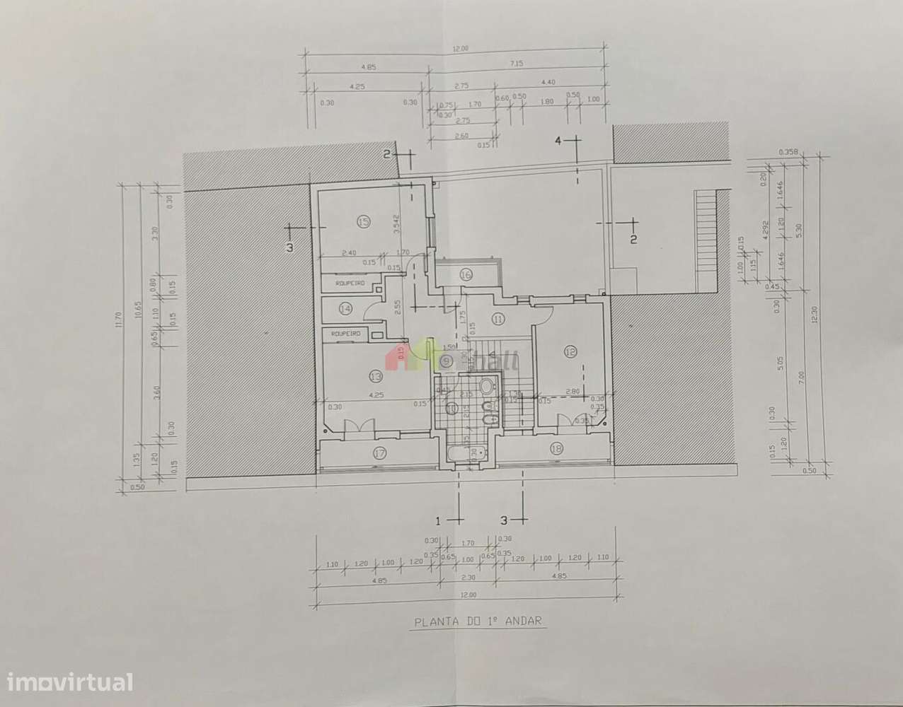 Moradia T4 com Piscina no Centro Alhos Vedros-43