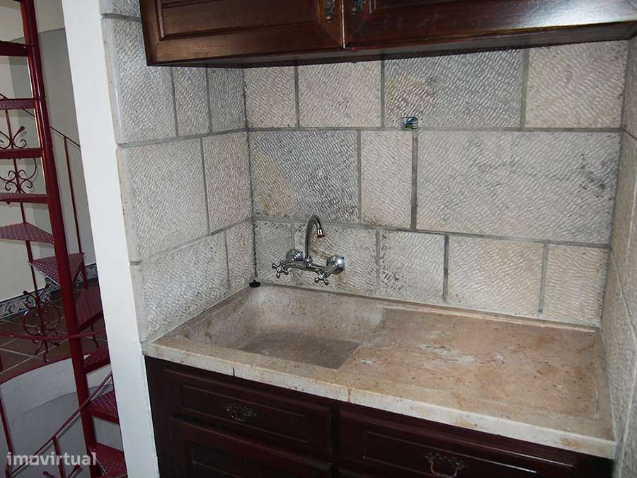 Pequena moradia encantadora, local exclusivo, entre Óbidos e Bombarral-11