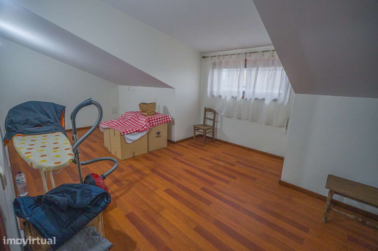 Moradia, 207 m², Beduído e Veiros-23