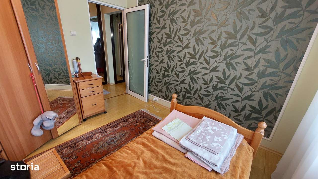 Vand Super Apartament 3 camere etaj 3 Centru Robea mobilat utilat-10