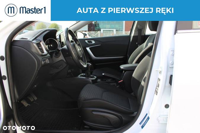 Kia Ceed 1.6 CRDi SCR M - 9