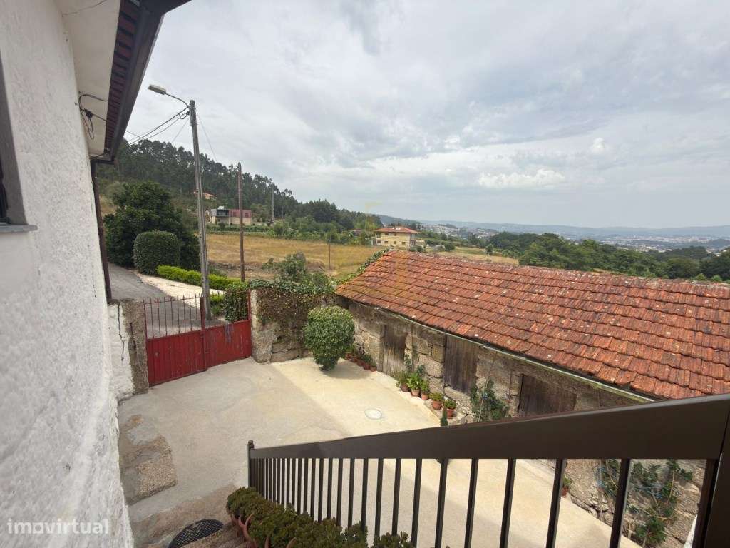 Moradia com Terreno para Restauro | 10 Hectares | Fafe-9