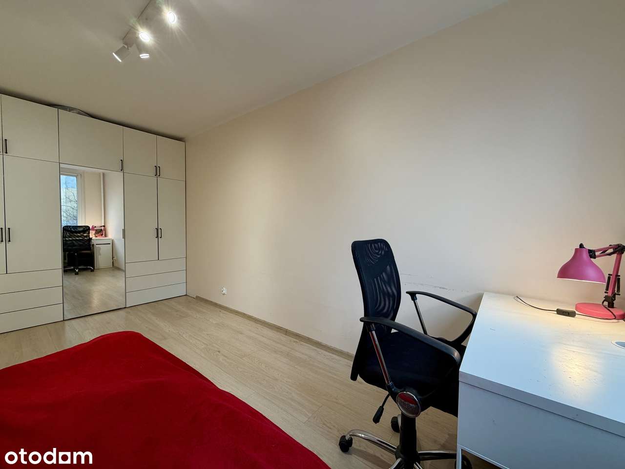 3 pokoje po remoncie | Centrum | Zakup spoza UE! | Bez prowizji!-13