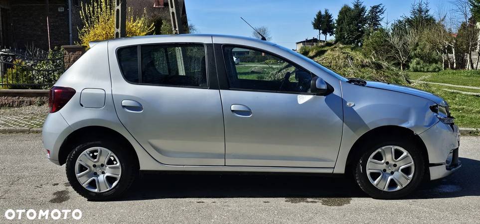 Dacia Sandero SCe 75 Comfort - 9