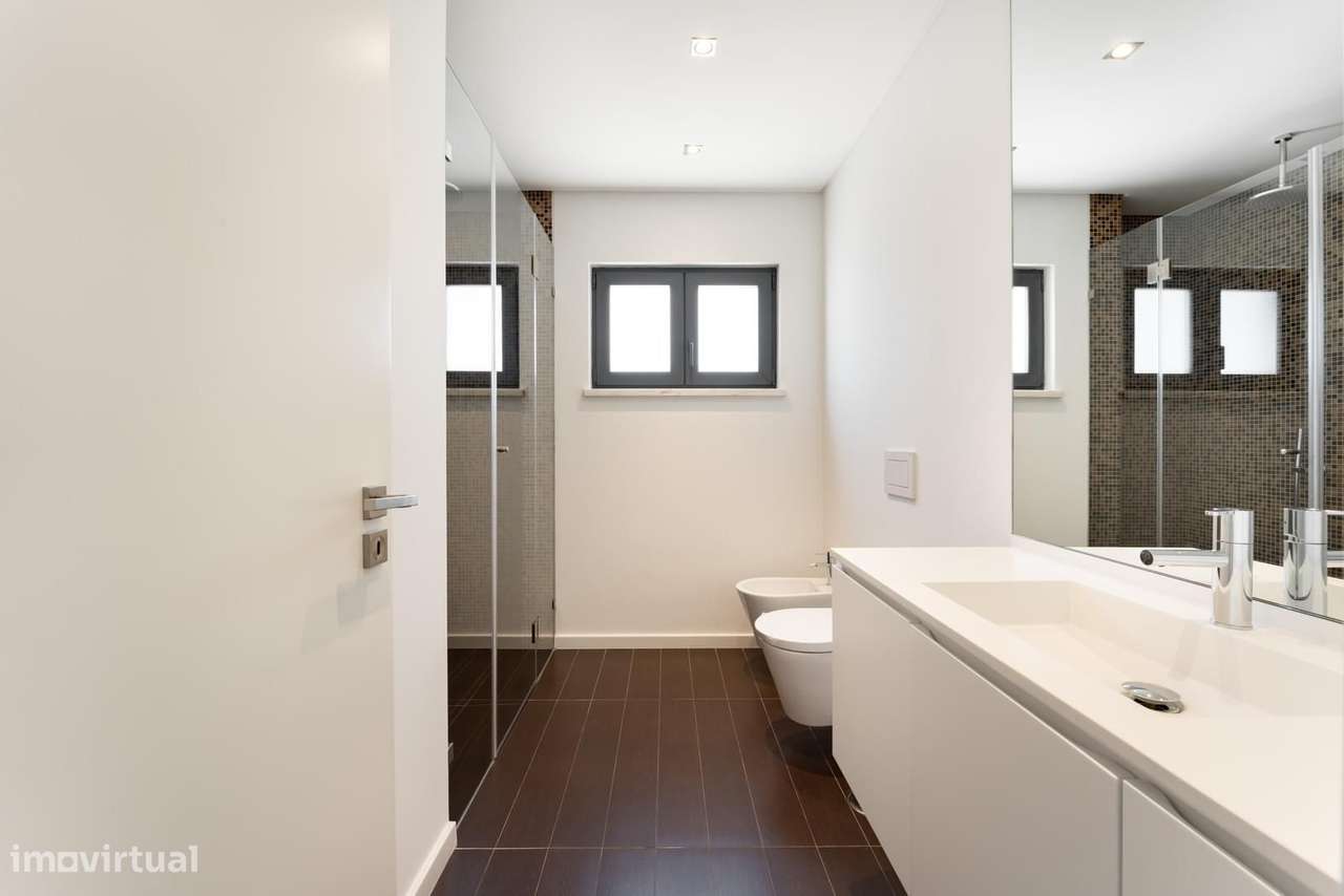 Moradia Isolada T5 com piscina, Birre, Cascais-35