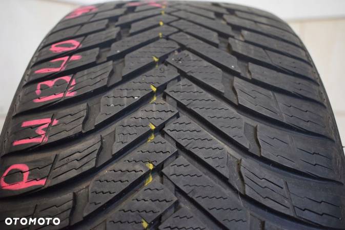 R19 245/40 Nokian Weatherproof Pojedyncza - 1