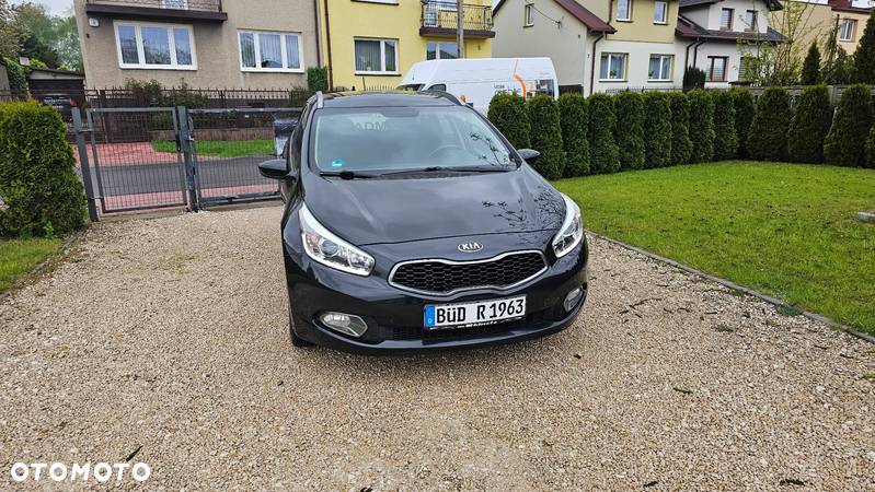 Kia Ceed 1.4 CVVT Dream Team Edition - 22