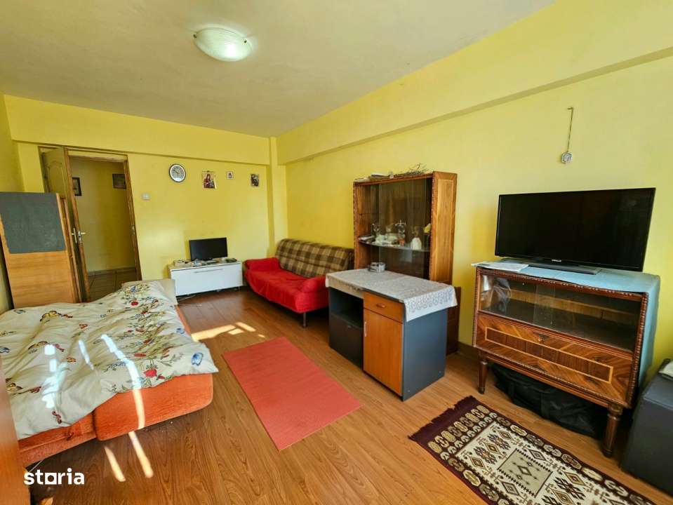 Apartament 4 camera | Decomandat | Berceni | M. Piata Sudului 17'