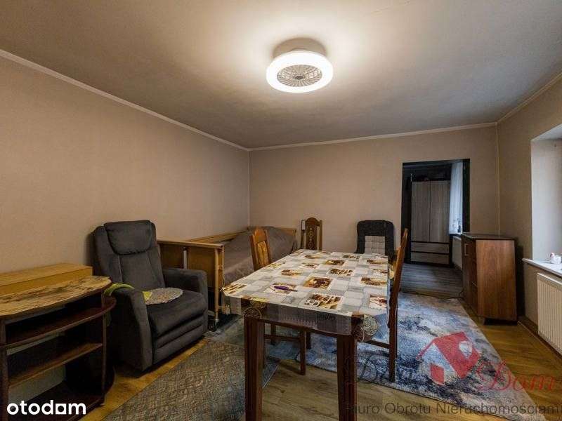 Duże mieszkanie na parterze-5