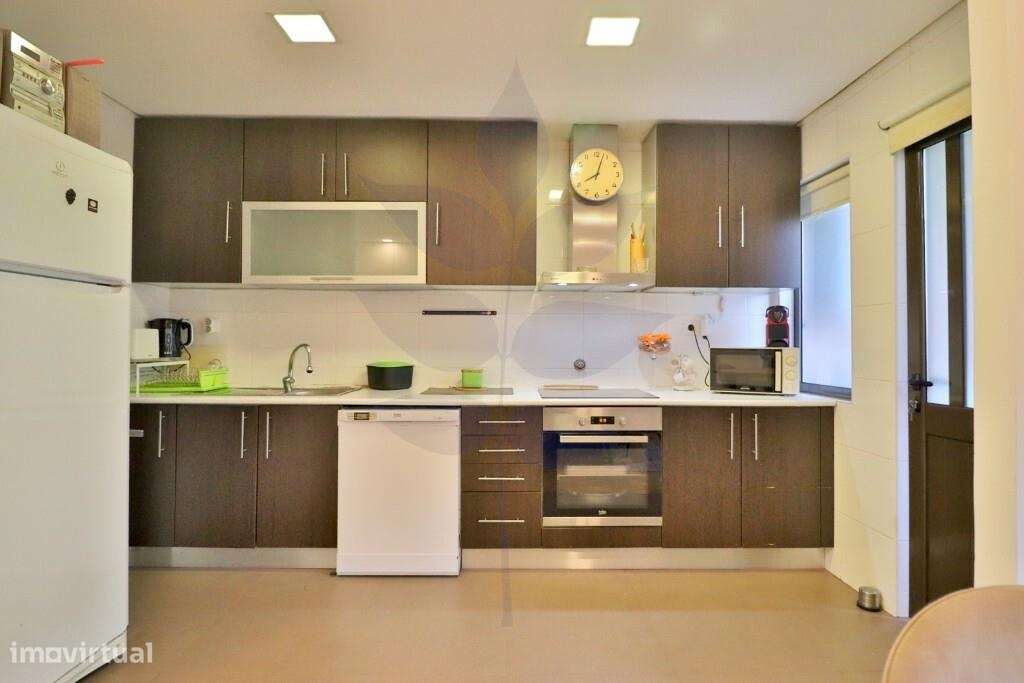 Arrendamento Andar Moradia T2 - Mobilado e Equipado - Ferreiros - Grande imagem: 3/23