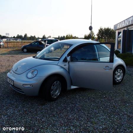 Volkswagen New Beetle Cabriolet 1.6 Freestyle - 7