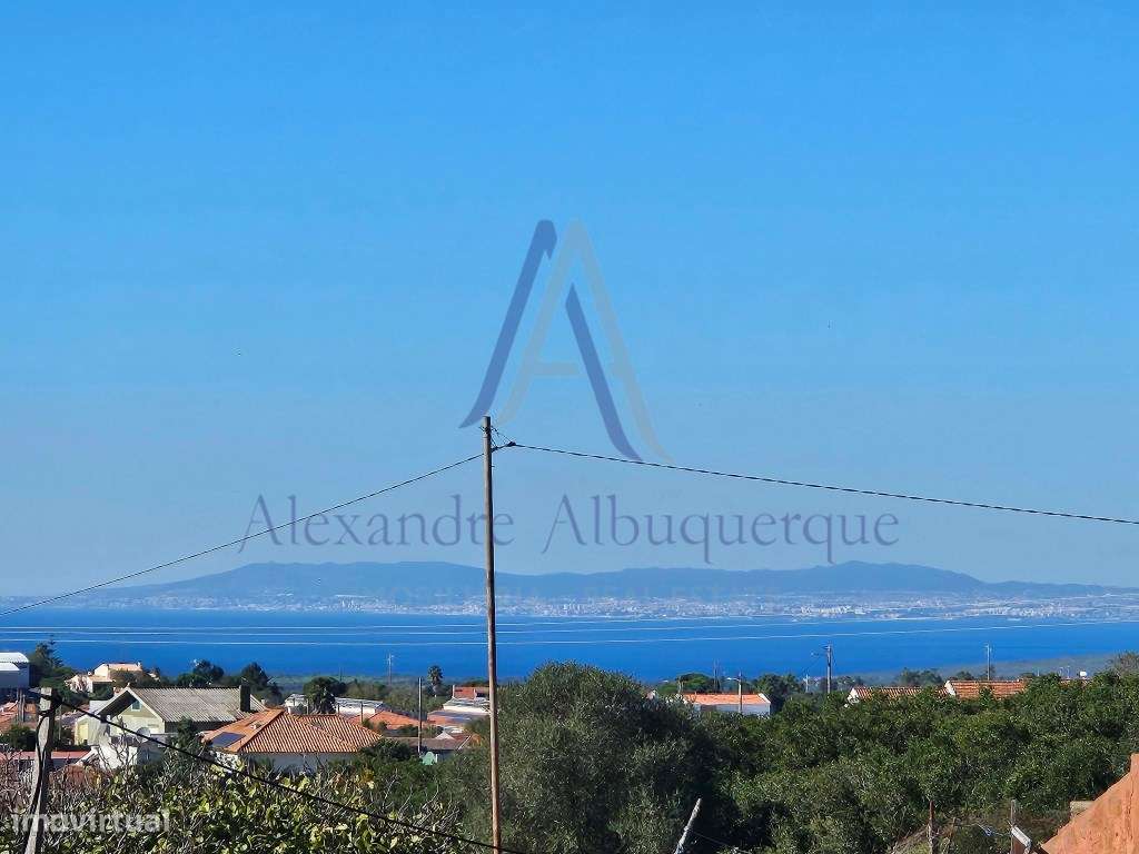 ARMAZÉM À VENDA - ZONA INDUSTRIAL | 5.500 m² DE TERRENO-5