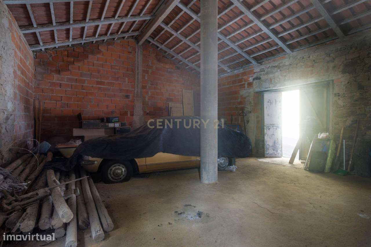 Armazém no Centro de São Marcos da Serra – Oportunidade Única! - Grande imagem: 5/18