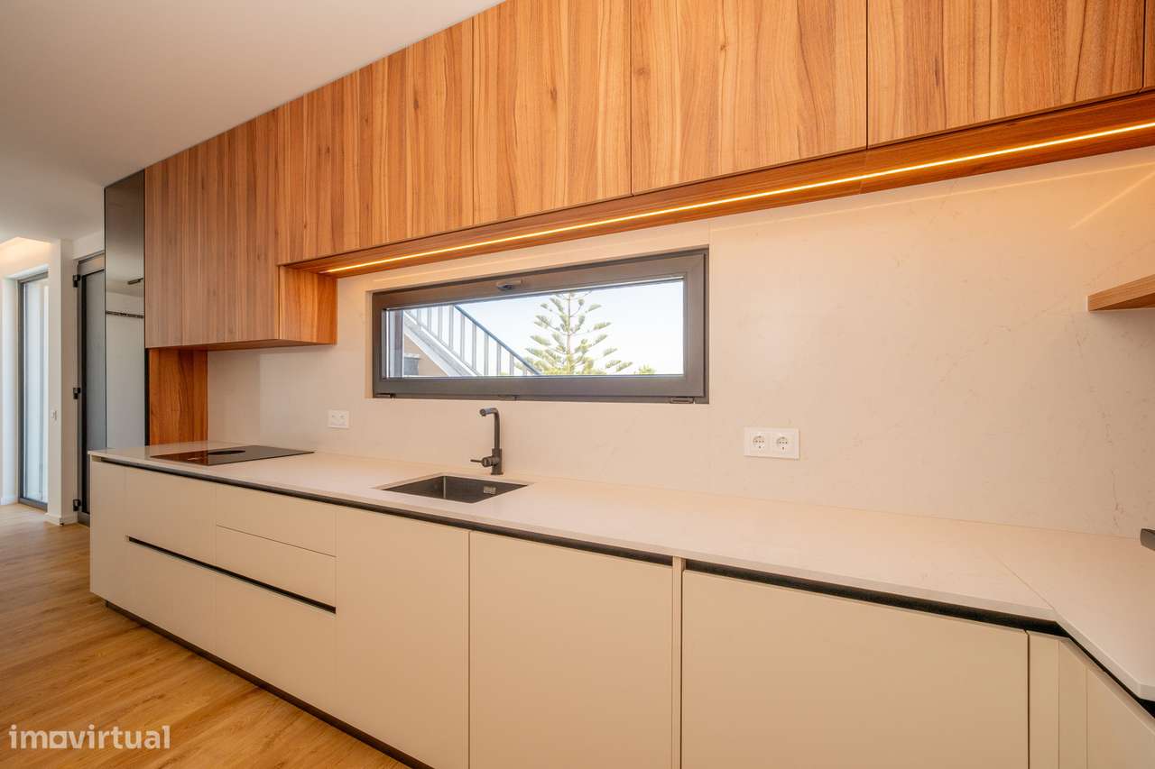 T3 Exclusivo | Design Contemporâneo | prox. à Praia da Areia Branca-18