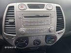 Hyundai i20 1.2 Fifa World Cup Edition - 11