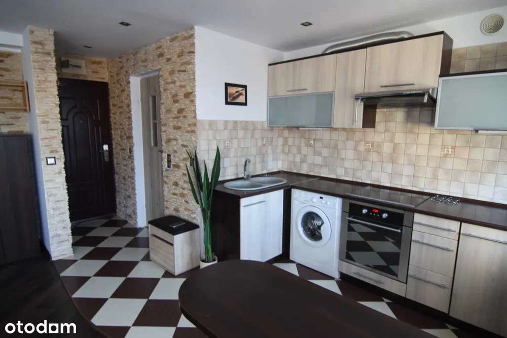 Kawalerka w ścisłym centrum Kamienia Pomorskiego – 150 m od mariny - Pełny obrazek: 4/7