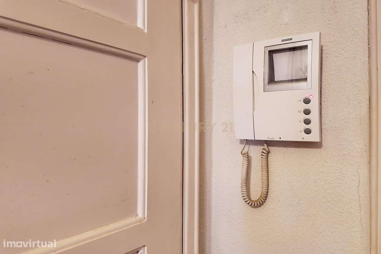 Apartamento T2 com Logradouro – Rua Dr. António Elvas, Feijó-6