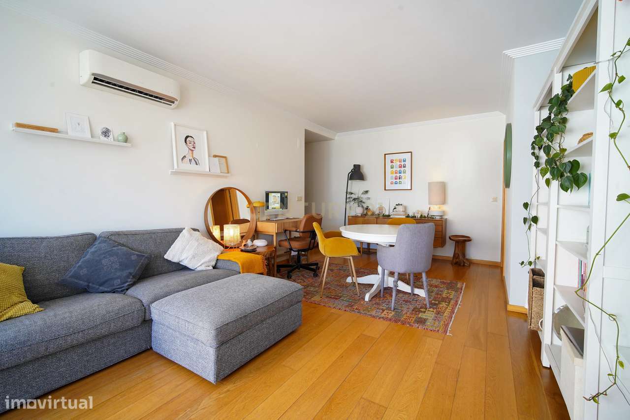 T1 em Condomínio Privado na Quinta dos Barros em Lisboa-5