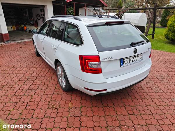 Skoda Octavia 2.0 TDI SCR Style DSG - 2